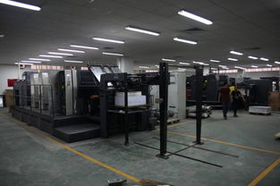 專業(yè)廣州海報(bào)印刷加工，價(jià)優(yōu)同行15%的包裝裝潢印務(wù)解決方案